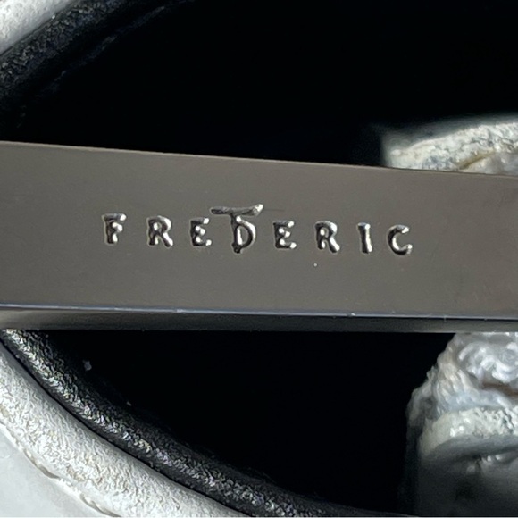 Frederic Paris Made in France, White and Black Leather tote bag - Picture 10 of 15